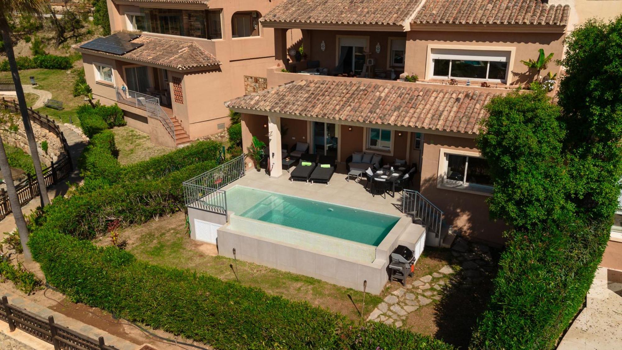 Private Heatable Infinity Pool With Sea Views In La Mairena, Marbella Apartment Sitio de Calahonda Exterior photo