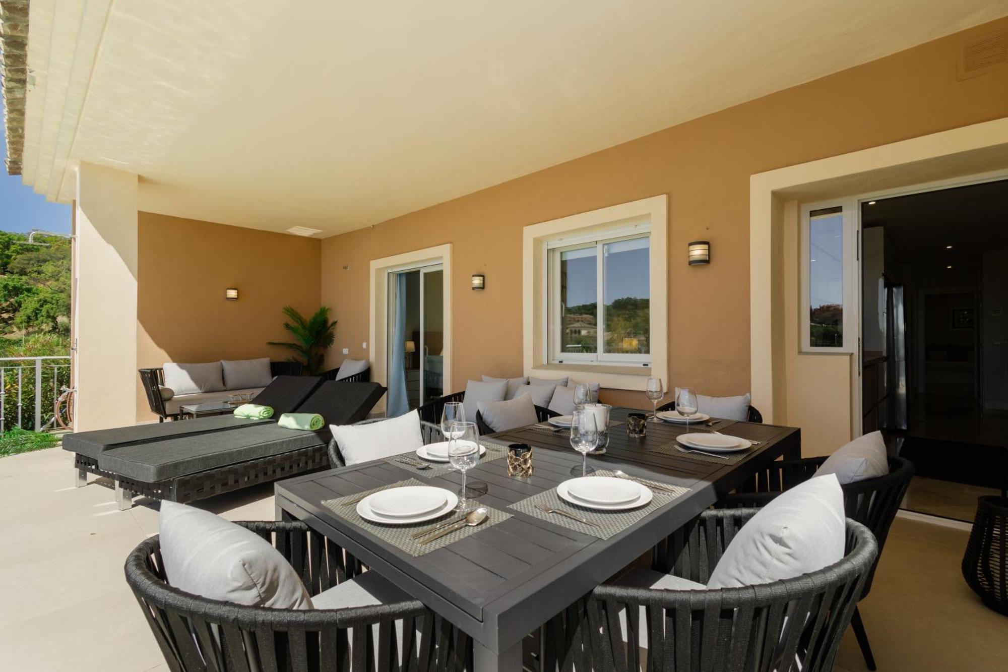 Private Heatable Infinity Pool With Sea Views In La Mairena, Marbella Apartment Sitio de Calahonda Exterior photo